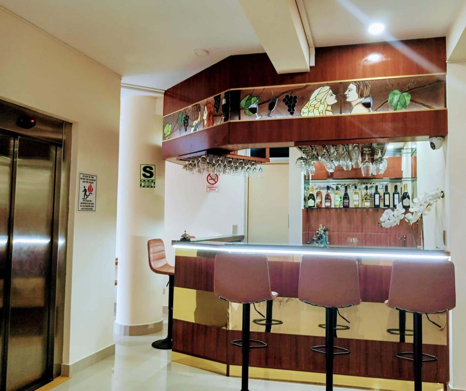 Soul Mate Hotel